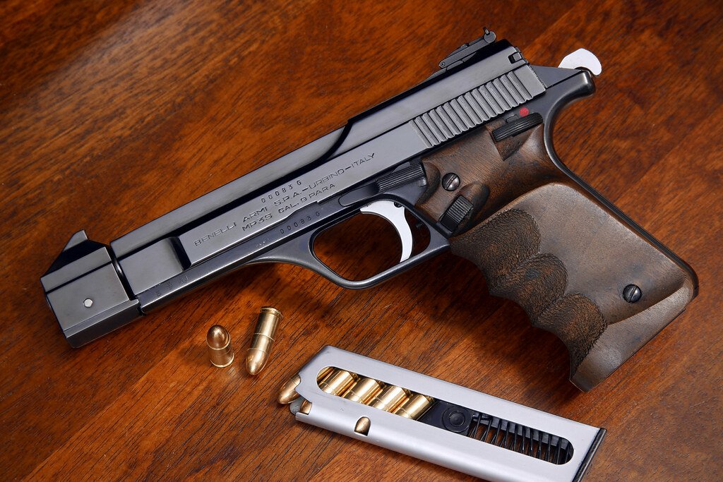 3. Navigate the musical maze: The ultimate guide to finding and downloading your favorite mp3s