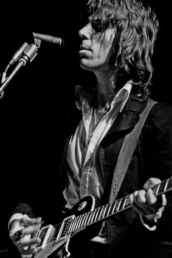 4. Sonic Artistry Unleashed: Exploring the Highlights of 's Innovative Discography