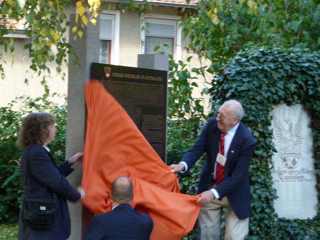 2. Unveiling the Timeless Genius of Orson Welles: A Masterclass in Unforgettable Filmmaking!