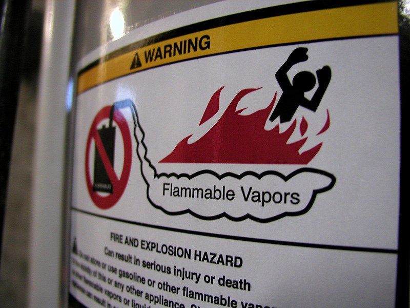   Live ⁢in Concert: Captivating Crowds ⁣with ⁤Their​ Energetic Performances