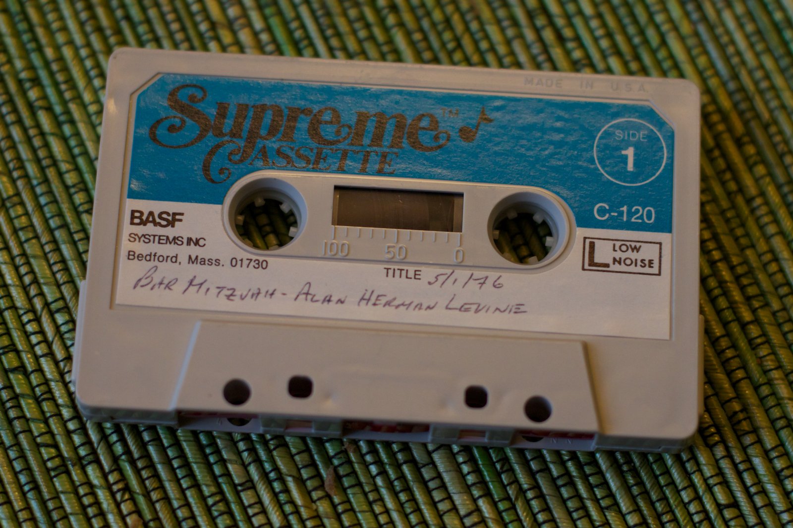 1. Embark on‌ Your Musical Odyssey: Exploring‍ the Mesmerizing Realm of Emp3 World