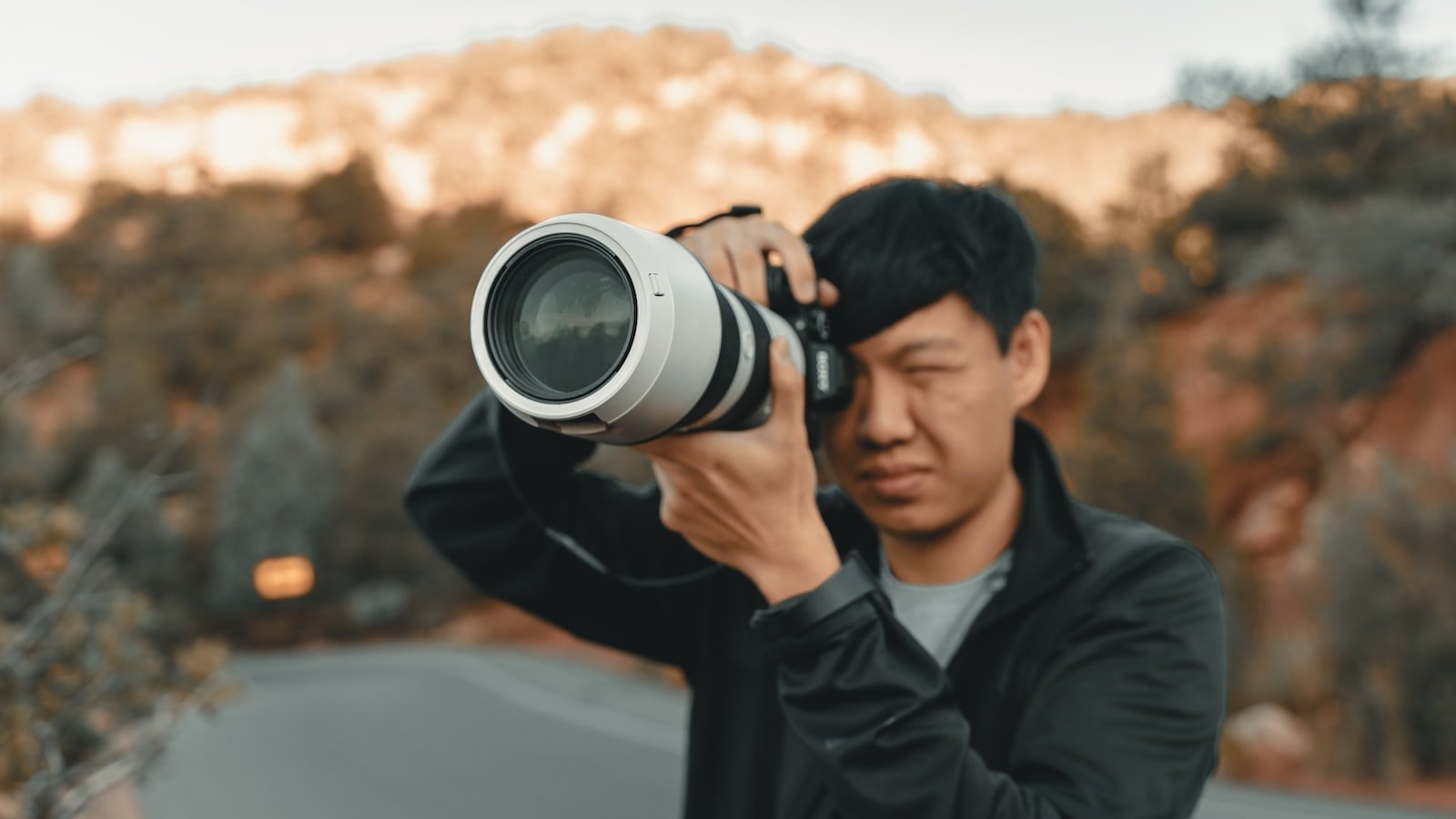 4. Capture the Rhythm: Expert Tips and Tricks to Enjoy an Array of Free Music Discographies