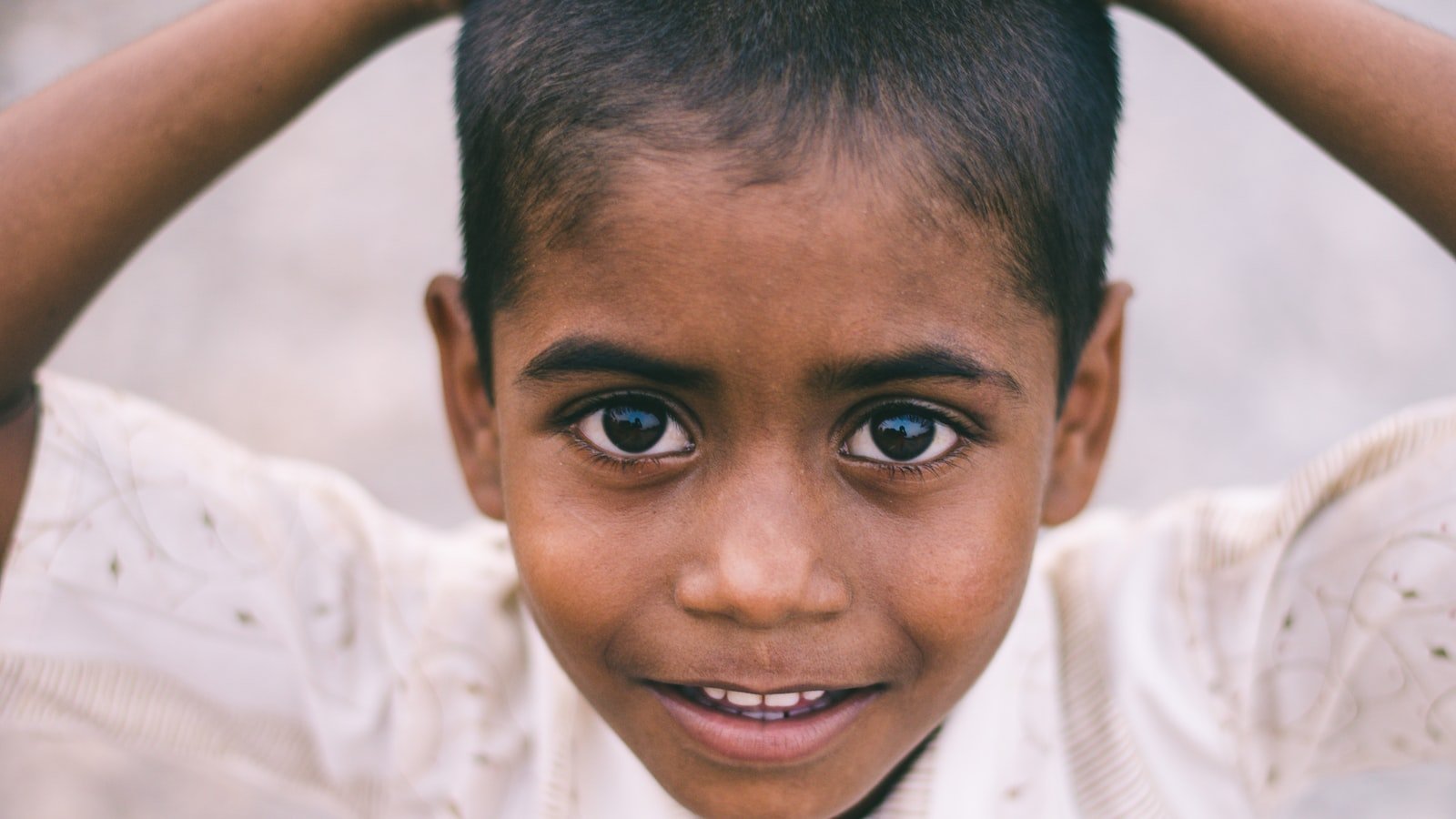 4. Behind the Scenes: Unraveling the Turbulent Journey of 's Recording Career